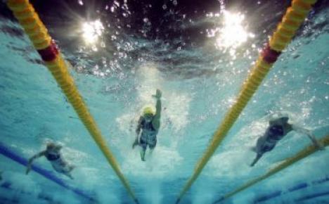 Tinerii înotători de la Crişul s-au întors cu 21 de medalii, din care 12 de aur, de la Târgu Mureş